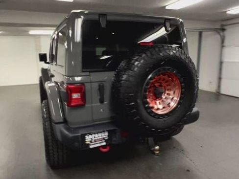 Used 2018 Jeep Wrangler Unlimited Rubicon AWD/4WD image 7
