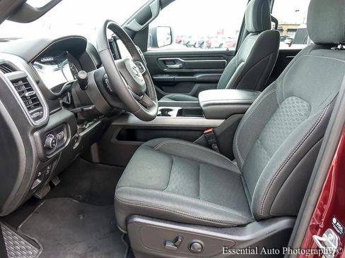 Used 2025 RAM 1500 Big Horn AWD/4WD image 11