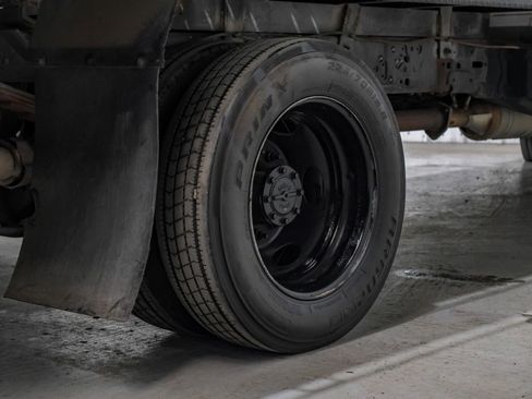 Used 2021 Ford F550 4x4 Crew Cab Super Duty w/ Power Equipment Group image 56