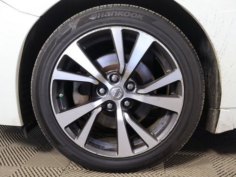Used 2017 Nissan Maxima 3.5 SL FWD image 21