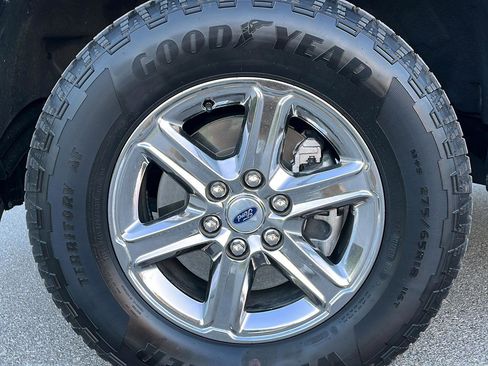 Used 2025 Ford F150 XLT w/ Equipment Group 301A Standard image 9