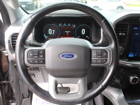 Used 2021 Ford F150 Lariat w/ Trailer Tow Package AWD/4WD image 16