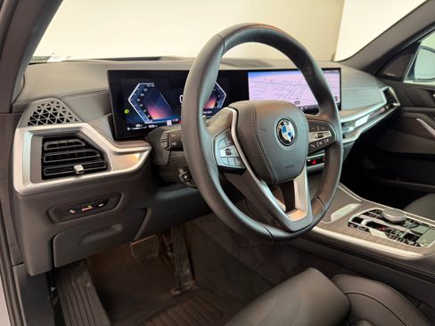Certified 2024 BMW X5 xDrive40i w/ Premium Package image 4
