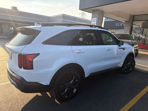 Used 2023 Kia Sorento X-Line EX AWD/4WD image 3