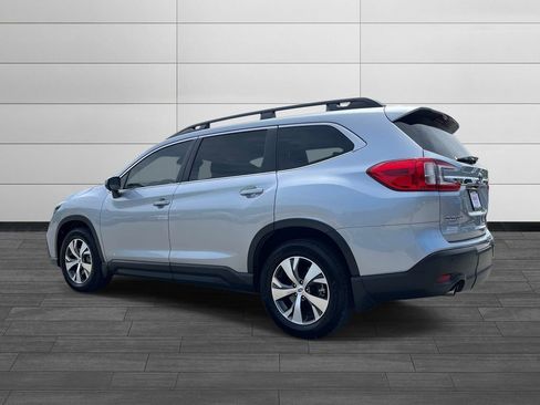 Used 2023 Subaru Ascent Premium w/ Convenience Package AWD/4WD image 5