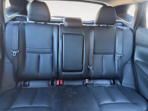 Used 2018 Nissan Rogue Sport SL w/ SL Premium Package image 14