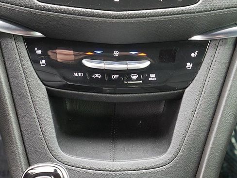 Used 2021 Cadillac XT5 Sportv w/ LPO, Floor Liner Package image 22