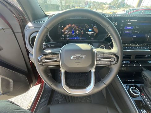 Used 2026 Chevrolet Colorado Trail Boss image 18