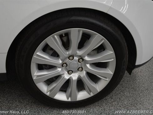 Used 2017 Land Rover Range Rover HSE AWD/4WD image 45