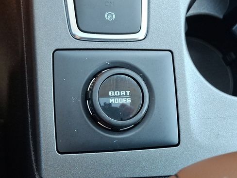 Used 2025 Ford Bronco Sport Outer Banks w/ Outer Banks Tech Package+ AWD/4WD image 28