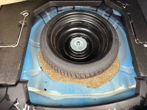 Used 2012 MAZDA MAZDA3 i Touring image 36