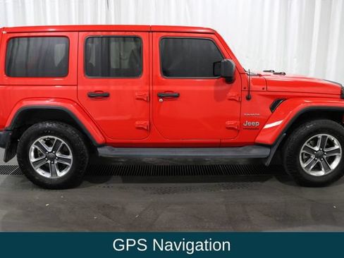 Used 2020 Jeep Wrangler Unlimited Sahara w/ Uconnect 4C Nav & Sound Group AWD/4WD image 2