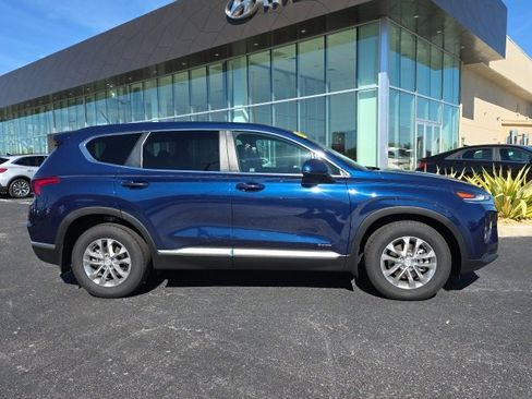 Used 2020 Hyundai Santa Fe SE image 18