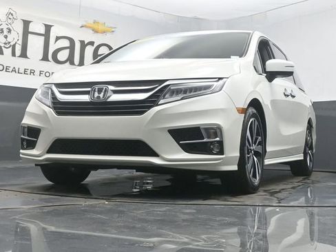 Used 2019 Honda Odyssey Elite image 4