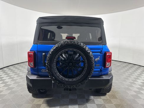 Used 2023 Ford Bronco Base image 6