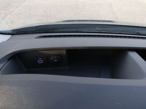 Used 2025 Ford Transit 350 XL image 38