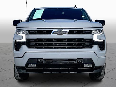 Used 2024 Chevrolet Silverado 1500 RST image 3