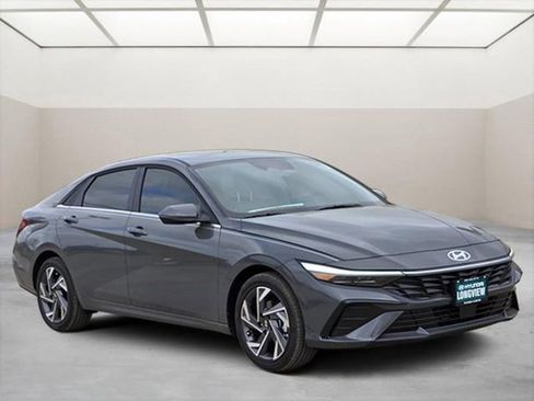New 2026 Hyundai Elantra Limited FWD image 1