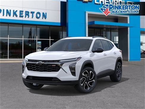 New 2026 Chevrolet Trax RS w/ Sunroof Package image 7