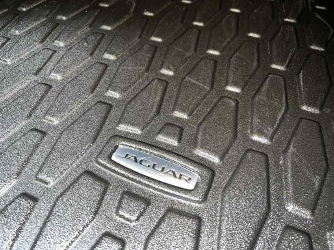 Used 2019 Jaguar XE image 72