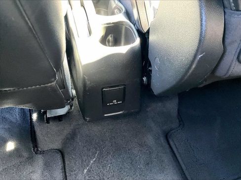 Used 2018 Chevrolet Trax LT w/ LT Convenience Package AWD/4WD image 27