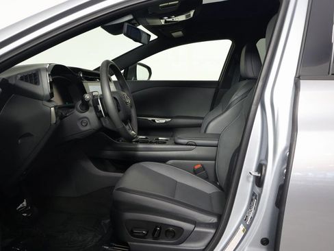 Certified 2026 Lexus RZ 350e 2WD w/ Technology Package image 10