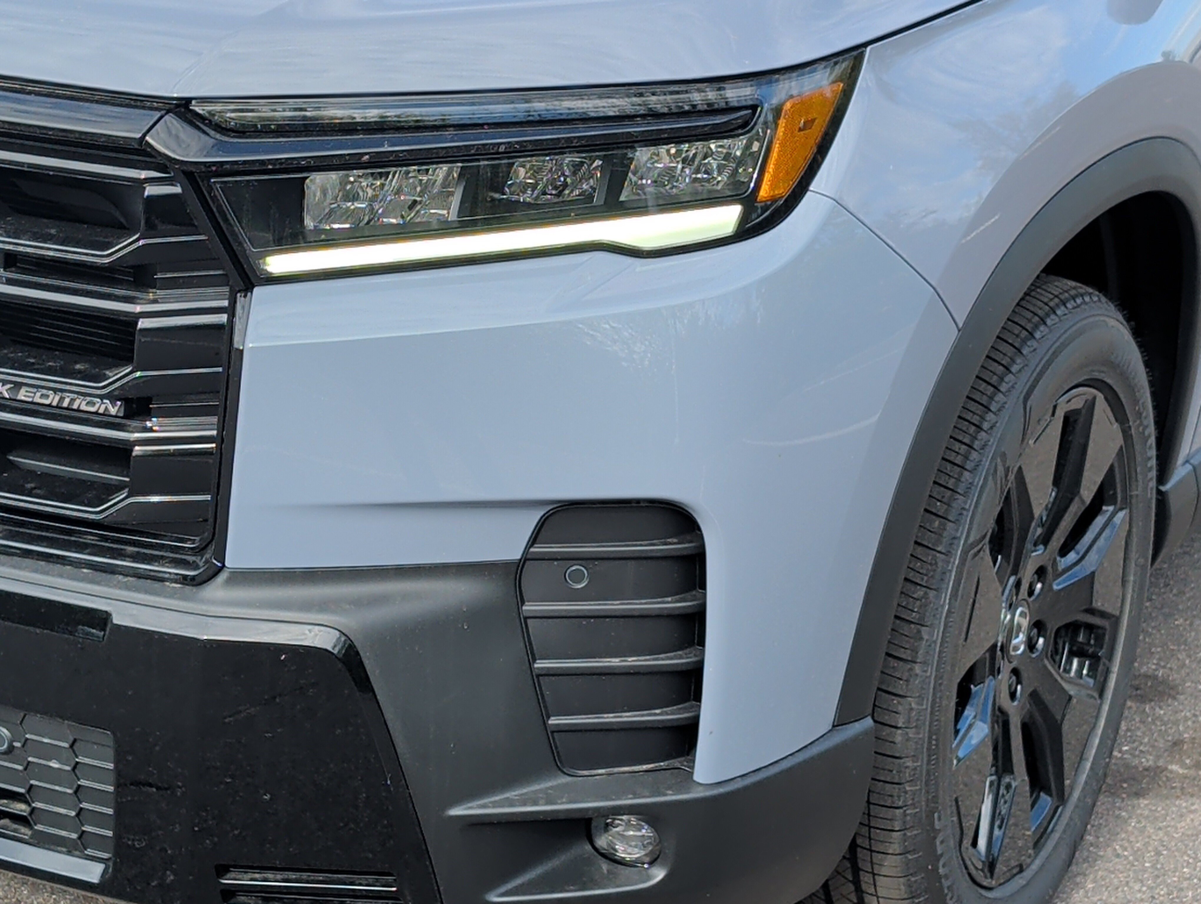 New 2026 Honda Pilot Black Edition image 10
