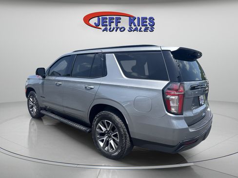 Used 2023 Chevrolet Tahoe Z71 w/ Luxury Package AWD/4WD image 7