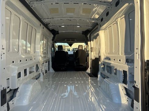 New 2026 Ford Transit 250 148 Medium Roof Extended AWD w/ Exterior Upgrade Package image 10