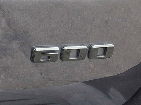 Certified 2024 Cadillac Escalade Sport w/ LPO, ONYX Package image 32