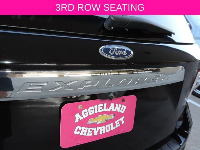 Used 2022 Ford Explorer XLT RWD image 16