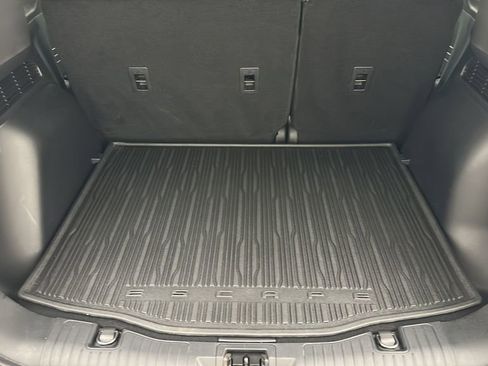 Used 2023 Ford Escape Platinum w/ Premium Technology Package AWD/4WD image 27