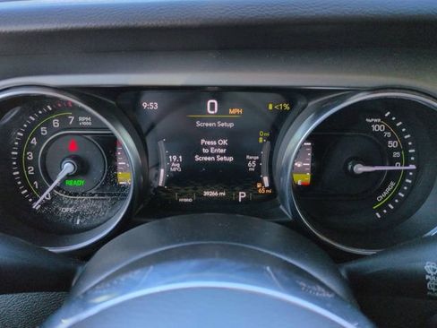 Certified 2023 Jeep Wrangler Unlimited Rubicon 4xe AWD/4WD image 34