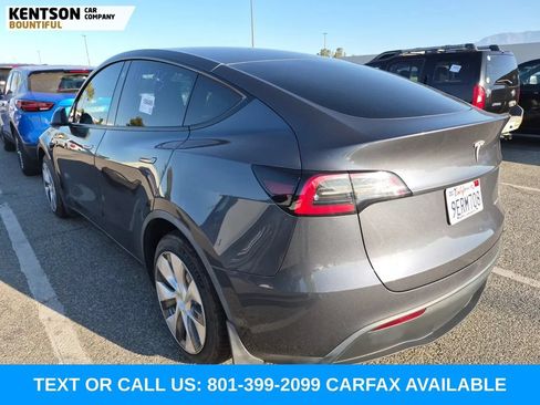 Used 2023 Tesla Model Y Long Range AWD/4WD image 4