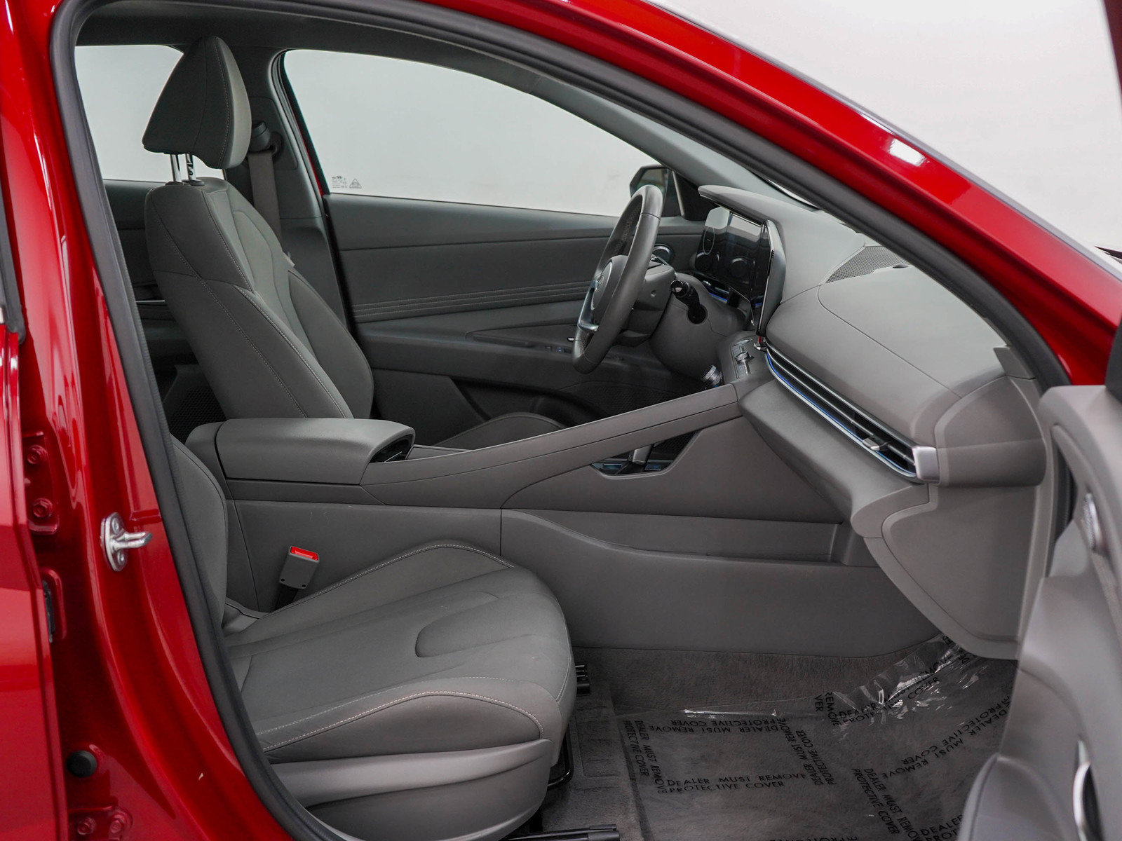 Used 2025 Hyundai Elantra SEL FWD image 11