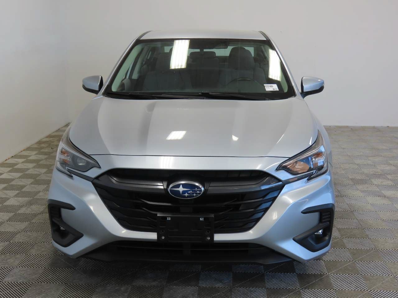 Used 2025 Subaru Legacy Premium AWD/4WD image 2