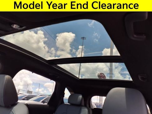 New 2025 Kia Sorento SX Prestige image 9