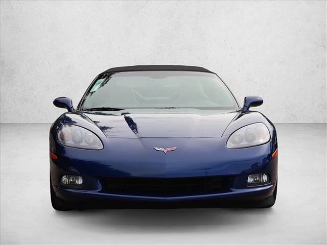 Used 2005 Chevrolet Corvette Convertible RWD image 2