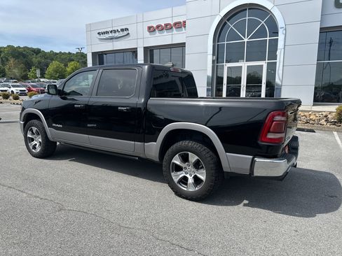 Used 2020 RAM 1500 Laramie AWD/4WD image 10