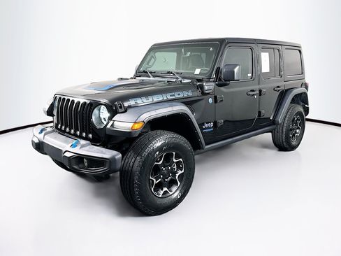 Used 2022 Jeep Wrangler Unlimited Rubicon 4xe AWD/4WD image 3