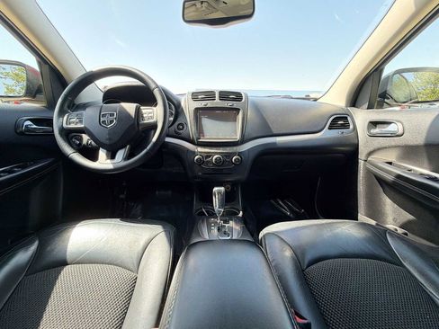 Used 2015 Dodge Journey Crossroad w/ Flexible Seating Group AWD/4WD image 12