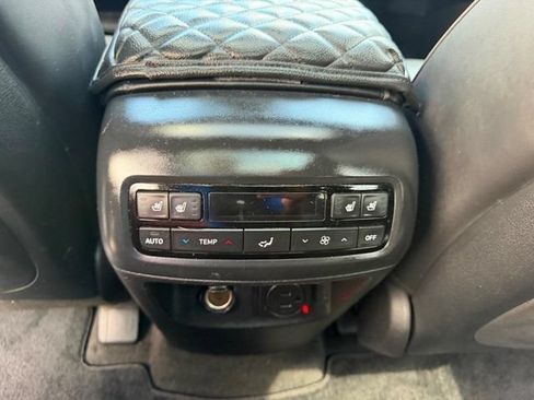 Used 2022 Hyundai Palisade Calligraphy AWD/4WD image 11