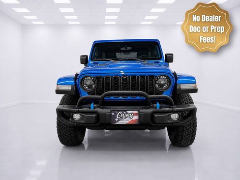Used 2023 Jeep Wrangler Unlimited Rubicon 4xe AWD/4WD image 2