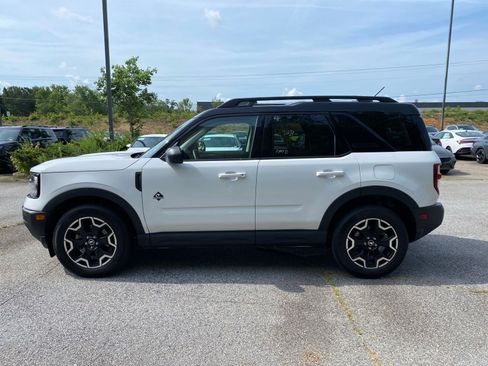 Used 2025 Ford Bronco Sport Outer Banks AWD/4WD image 3