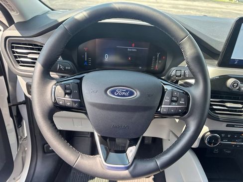 Used 2024 Ford Escape Active AWD/4WD image 13