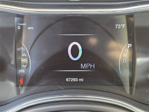 Used 2017 Jeep Grand Cherokee Overland image 20