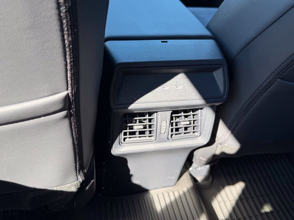 Used 2026 Toyota RAV4 XSE w/ Weather Package AWD/4WD image 18