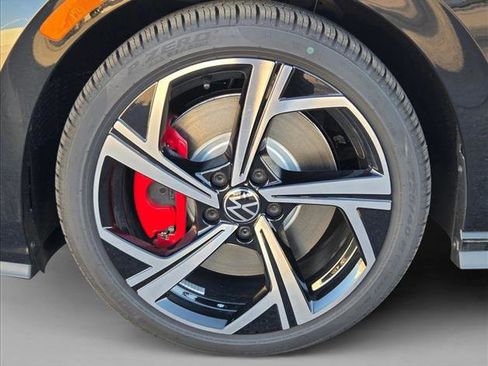 New 2026 Volkswagen GTI SE image 10