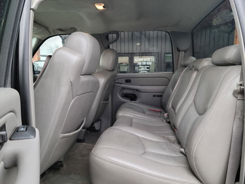 Used 2006 GMC Sierra 1500 SLT w/ Vortecmax Performance Pack image 14