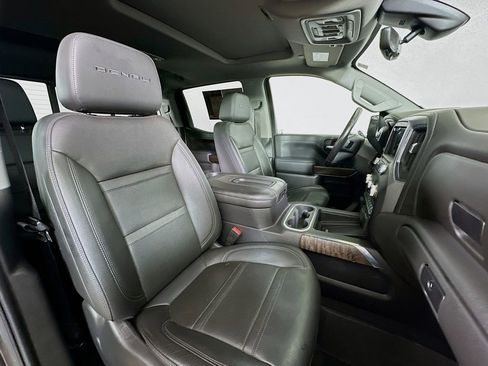 Used 2021 GMC Sierra 1500 Denali w/ Denali Ultimate Package image 12